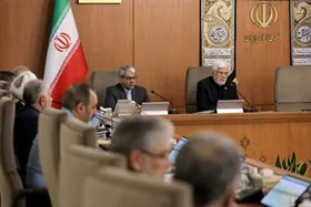 جلسه هیئت دولت به ریاست عارف برگزار شد | تا پایان سال ۵ هزار مگاوات انرژی خورشیدی به ظرفیت تولید برق کشور اضافه می&zwnj;شود