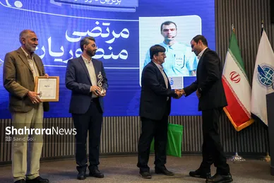 گزارش تصویری | سومین دوره نشان کاوه در مشهد مقدس (۲۲ مهر ۱۴۰۵)