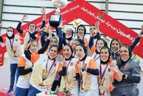 دختران مس با قهرمانی در لیگ برتر فوتسال بانوان جاپای پسران مس گذاشتند!