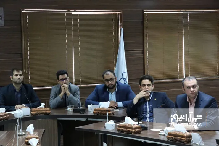 پیاده‌سازی طرح مهندسی مجدد فرآیند‌های مرکز ارتباطات مردمی ۱۳۷