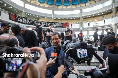 بازگشت زائران پیاده از طریق پایانه مسافربری مشهد در روز پایانی صفر