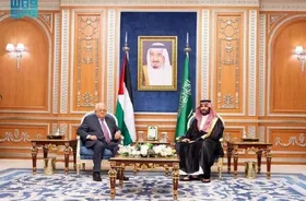 ولیعهد عربستان به محمود عباس پیام داد