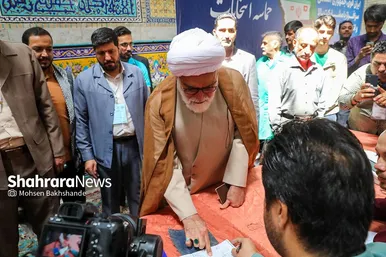 عکس‌هایی از انتخابات ریاست جمهوری در مشهد- ۳ (۸ تیرماه ۱۴۰۳)