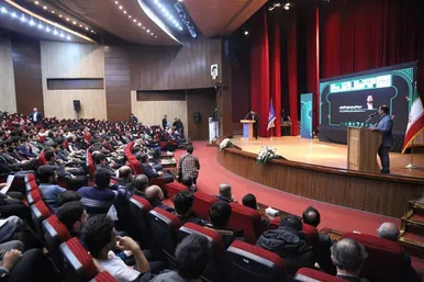 گزارش تصویری | مراسم گرامیداشت روز دانشجو با حضور قالیباف، رئیس مجلس، در دانشگاه فردوسی مشهد (۱۵ آذر ۱۴۰۴)