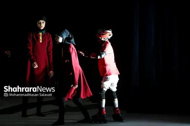 دومین روز سی‌وسومین جشنواره تئاتر خراسان رضوی