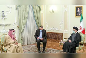 نگاهی به سفر مشاور امنیت ملی امارات به تهران