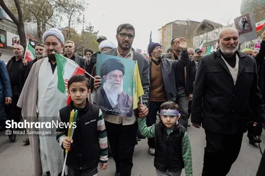 گزارش تصویری | خروش انقلابی نمازگزاران جمعه مشهد در محکومیت جنایات رژیم صهیونیستی و آمریکا
