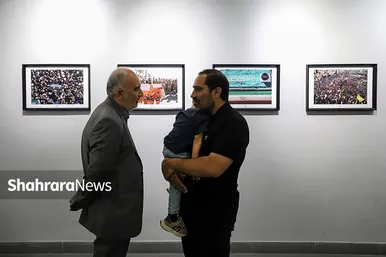 گزارش تصویری | افتتاح نمایشگاه عکس «روایت وداع» در فرهنگسرای جهاد دانشگاهی خراسان رضوی