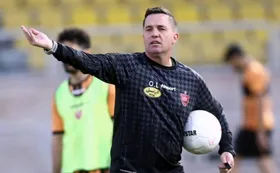 تعجب اوسمار از حرف های اخیر مدیرعامل پرسپولیس