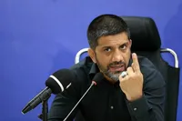دبیر: اگر آمریکا به یک نفر هم ویزا ندهد به مسابقات جهانی نمی‌رویم