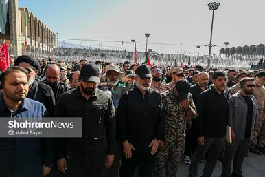 گزارش تصویری | اقامه نماز بر پیکر رهبر شهید و خانواده ایشان با حضور میلیونی عاشقان