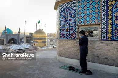 آیین نقاره نوازی حرم مطهر رضوی در آستانه میلاد امام رضا(ع)