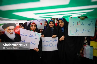 گزارش تصویری | نسل «z» پای کار انقلاب اسلامی