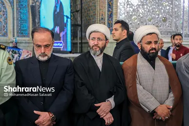 مراسم بزرگداشت شهدای خدمت در حرم مطهر رضوی