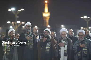 آیین خطبه خوانی شب شهادت امام رضا(ع) در حرم مطهر رضوی
