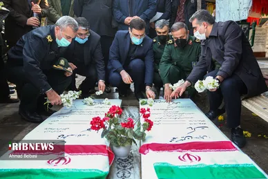 غبار روبی مزار شهدای هواپیمای اوکراینی