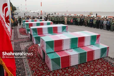 ورود پیکر مطهر ۱۲ شهید گمنام به مشهد