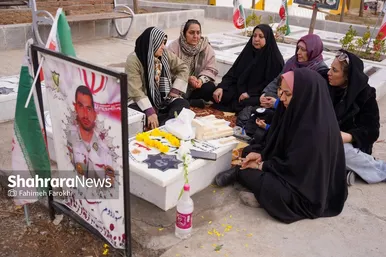 گزارش تصویری | آیین سنتی «چراغ برات» در بهشت‌رضا(ع) مشهد (بهمن ۱۴۰۴)