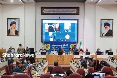 عکس‌هایی از دور دوم انتخابات ریاست جمهوری در مشهد (۵)