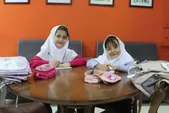 از نوشت‌افزارهای فضانوردی تا کلاس رنگین‌کمانی