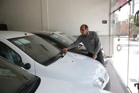 مسئول بازرسی سازمان صنعت: درج قیمت خودرو در نمایشگاه&zwnj;&zwnj;ها الزامی شد/ برخورد با متخلفان