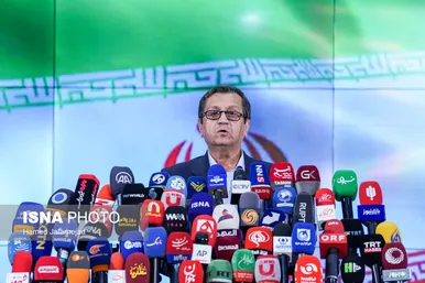 عکس‌هایی از دومین روز ثبت‌نام کاندیدا‌های چهاردهمین دوره انتخابات ریاست‌جمهوری ۱۴۰۳