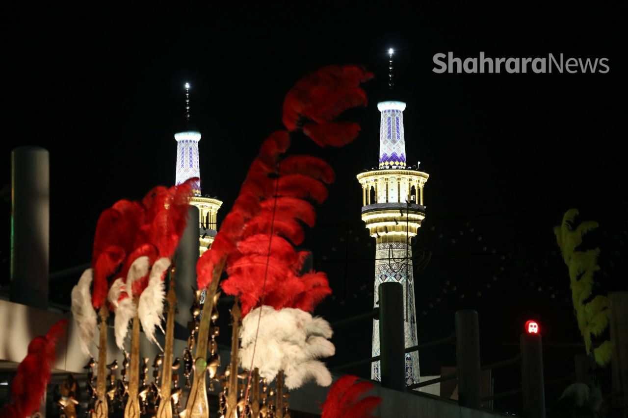 حال و هوای مشهد مقدس در شب شهادت ثامن الحجج + فیلم و عکس