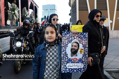 گزارش تصویری | ساعاتی پیش از مراسم تشییع پیکر شهدای مدافع امنیت در مشهد (۲۲ دی ۱۴۰۴)