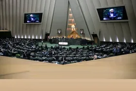 نماینده بافق: آقای قالیباف مجلس پادگان نظامی نیست