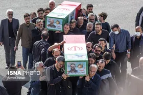 گزارش تصویری | تشییع پیکر شهید &laquo;علی لاریجانی&raquo; و &laquo;مرتضی لاریجانی&raquo; - قم