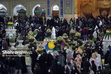 حال و هوای حرم مطهر رضوی در شب نیمه شعبان