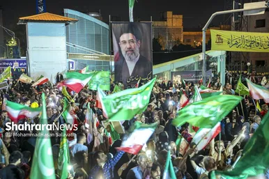گزارش تصویری | اجتماع بزرگ «لشکریان امام رضا (ع)» در شب میلاد شمس الشموس