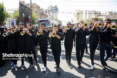 عزاداری شهادت امام رضا(ع) درخیابان های منتهی به حرم مطهر