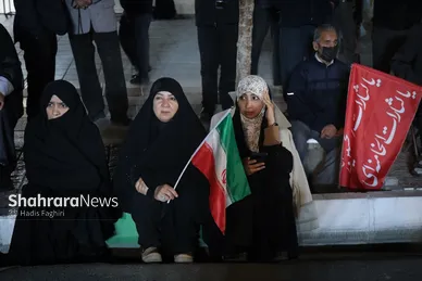 گزارش تصویری | دویست و بیست و هفتمین شب حضور مردم مشهد در خیابان (۲۱ مهرماه ۱۴۰۵)