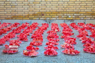 افطاری در کوچه گلچینان یزد