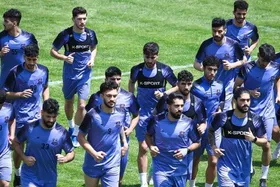 مالک باشگاه نساجی برای شکست پرسپولیس پاداش ویژه تعیین کرد