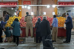 خرید میوه برای یک خانواده سه&zwnj;نفره در ماه چقدر خرج برمی&zwnj;دارد؟ + فیلم