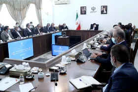مخبر: مراسم اربعین باید در امنیت کامل برگزار شود| برنامه&zwnj;ریزی ویژه دولت برای حمل&zwnj;و&zwnj;نقل، اسکان، تغذیه و بهداشت و درمان زائران