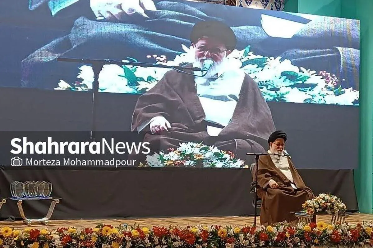 آیت‌الله علم‌الهدی: تولد فرزند، نقطه عطف زندگی زناشویی است | «فرهنگ‌سازی» و «حمایت»، دو راه حل بحران افزایش سن ازدواج