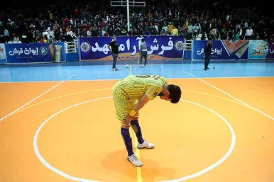لیگ برتر فوتسال/مسابقه فرش آرا مشهد و مس سونگون
