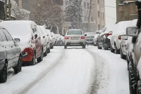 آماده&zwnj;باش کامل هلال احمر تهران درپی بارش برف و باران (۳۰ آبان ۱۴۰۲)