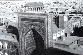 نگاهی به تاریخ نقاره&zwnj;نوازی در حرم مطهر امام رضا (ع)