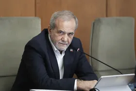 دستور پزشکیان برای بررسی علت حادثه خودسوزی منجر به فوت جوان اهوازی و برخورد با خاطیان