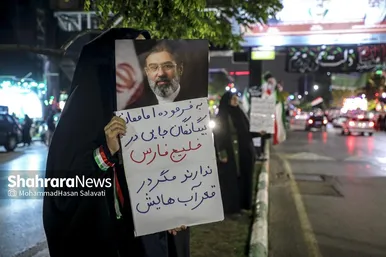 گزارش تصویری | پلاکاردها، رسانه مردم در خیابان