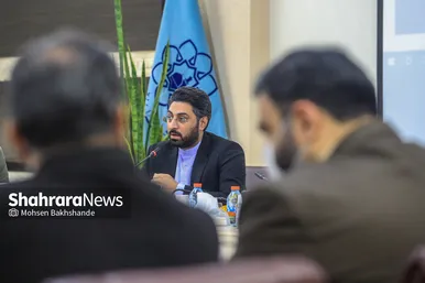 تجلیل از خداداد عزیزی ورزشکار مشهدی