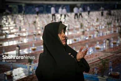 ضیافت افطاری زائران حرم مطهر رضوی