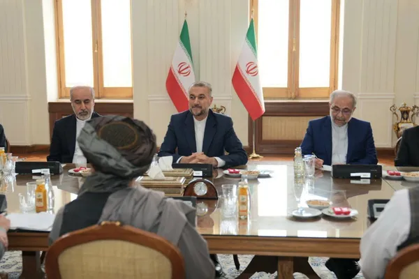 ملابرادر به دیدار امیرعبداللهیان رفت + عکس