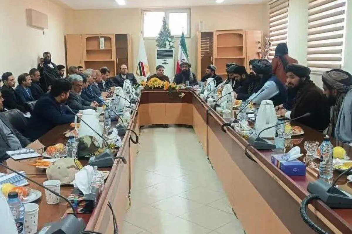 نشست نمایندگان اقتصادی ایران و افغانستان در مورد توسعه تجارت برگزار شد
