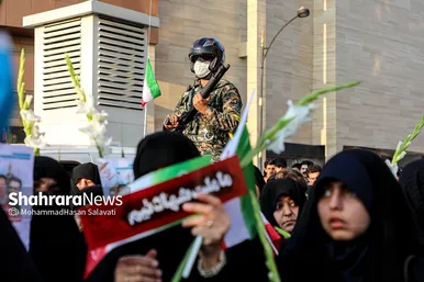 تشییع با شکوه ۳ شهید مدافع امنیت در مشهد