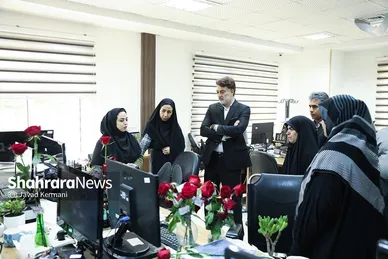 بازدید جمعی از مسئولین شهری و استانی مشهدمقدس از موسسه فرهنگی شهرآرا (۴) (۱۷ مرداد ۱۴۰۳)